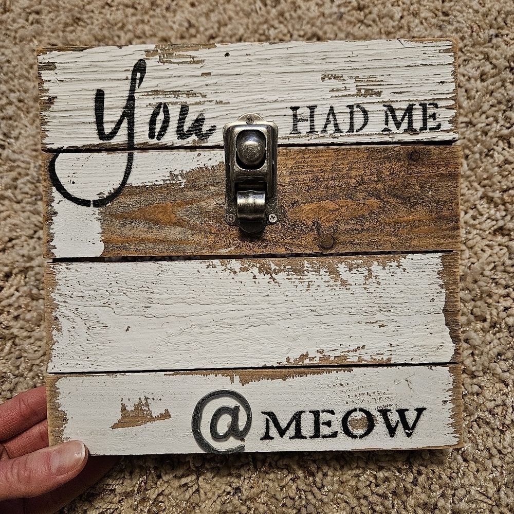 NEW Cute Mini Pallet Picture Clip Holder